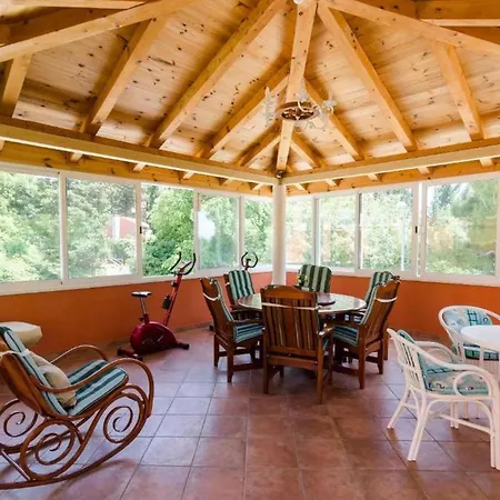 Oldstyle With A Seasonal Pool Mlini